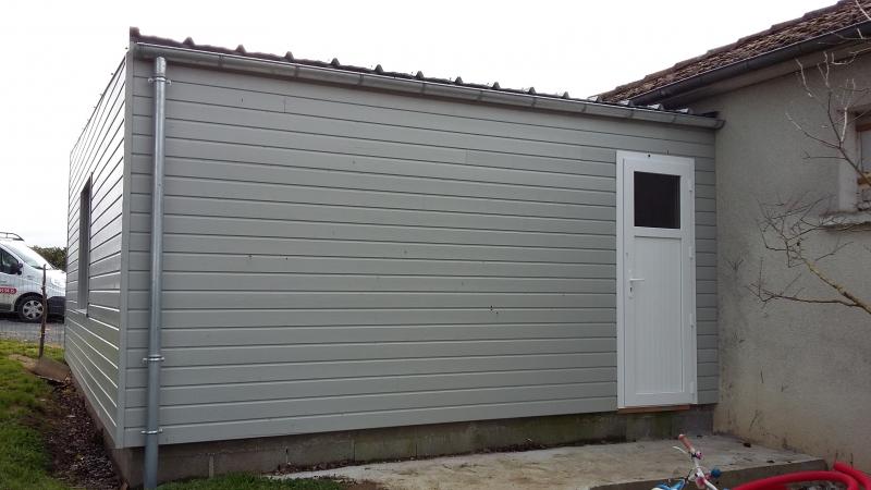 Garage en Ossature Bois de 7.50 x 5.00 m | La Coudre 79 | 
	Menuiseries en PVC Blanc de chez Goplast de Rorthais.

